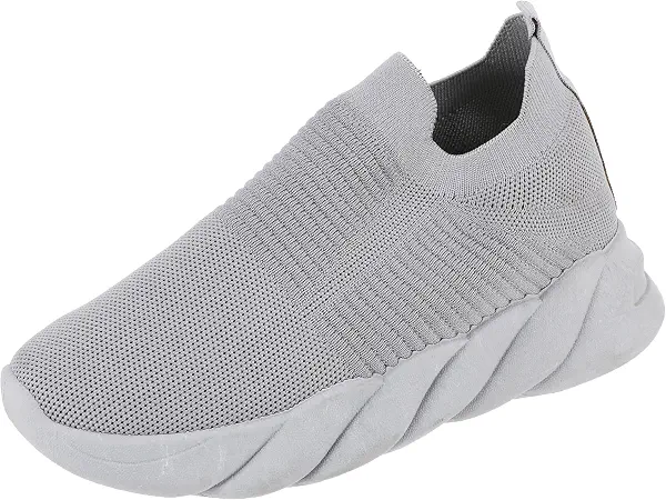 سعر ومواصفات ماديوس حذاء مشي طراز 6A للنساء لمسافات طويلة من ماديوس (B0DDJ96GLZ) على Amazon EG