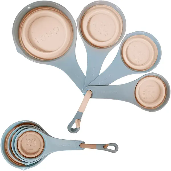 سعر ومواصفات مجموعة أكواب قياس من 4 قطع (59 مل، 79 مل، 118 مل، 237 مل) - تصميم سيليكون قابل للطي، موفرة للمساحة وسهلة التخزين مع خطاف، تتضمن ملاعق للاستخدام الفردي (وردي) (B0DYF7YKX8) على Amazon EG