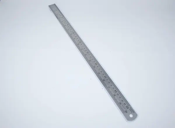 سعر ومواصفات مسطرة حديد من هاردن، مقاس 50 سم، أبعاد 50×1×1 سم (B09HTZ8HV8) على Amazon EG