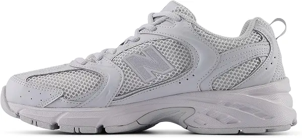 سعر ومواصفات نيو بالانس New Balance Unisex 530 (B0DLVCGKGY) على Amazon EG