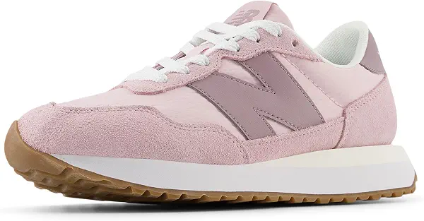 سعر ومواصفات نيو بالانس New Balance womens 237 (B0D1LL67PK) على Amazon EG