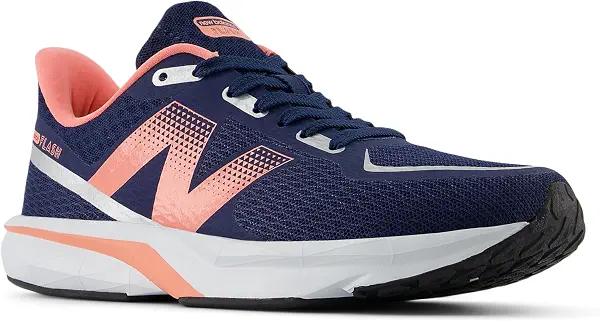 سعر ومواصفات نيو بالانس New Balance womens DynaSoft FLASH v7 (B0DLVCNWTN) على Amazon EG